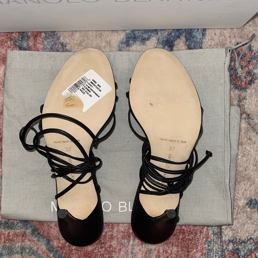 ❌SOLD‼️$825 MANOLO HEELS NEW‼️STEAL‼️ - Picture 9 of 10